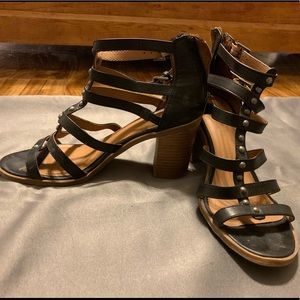 Mossimo High Sandal